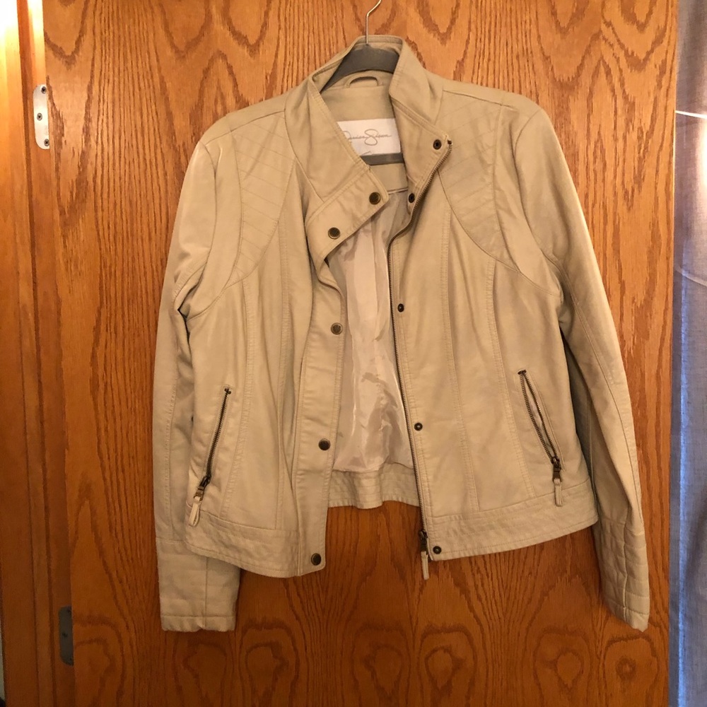 Jessica Simpson beige jacket